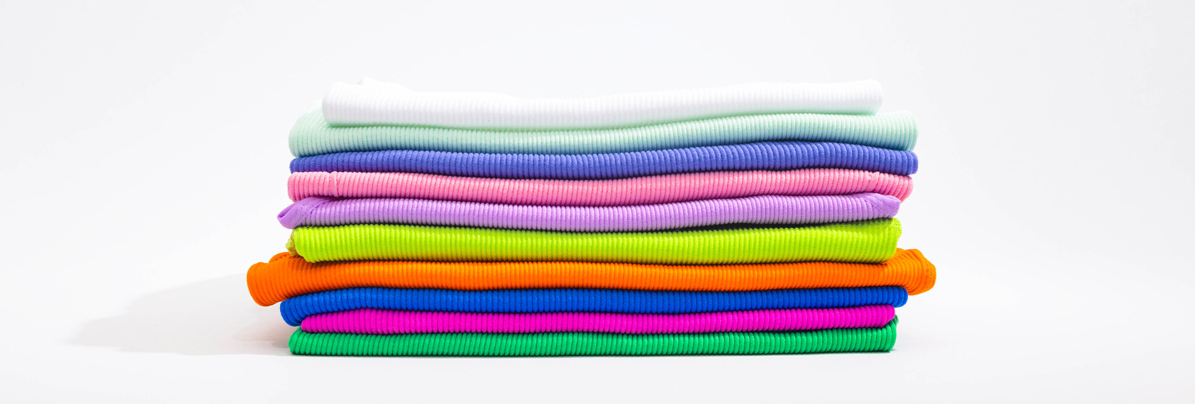 Dynamic Seamless Apparel Wholesale